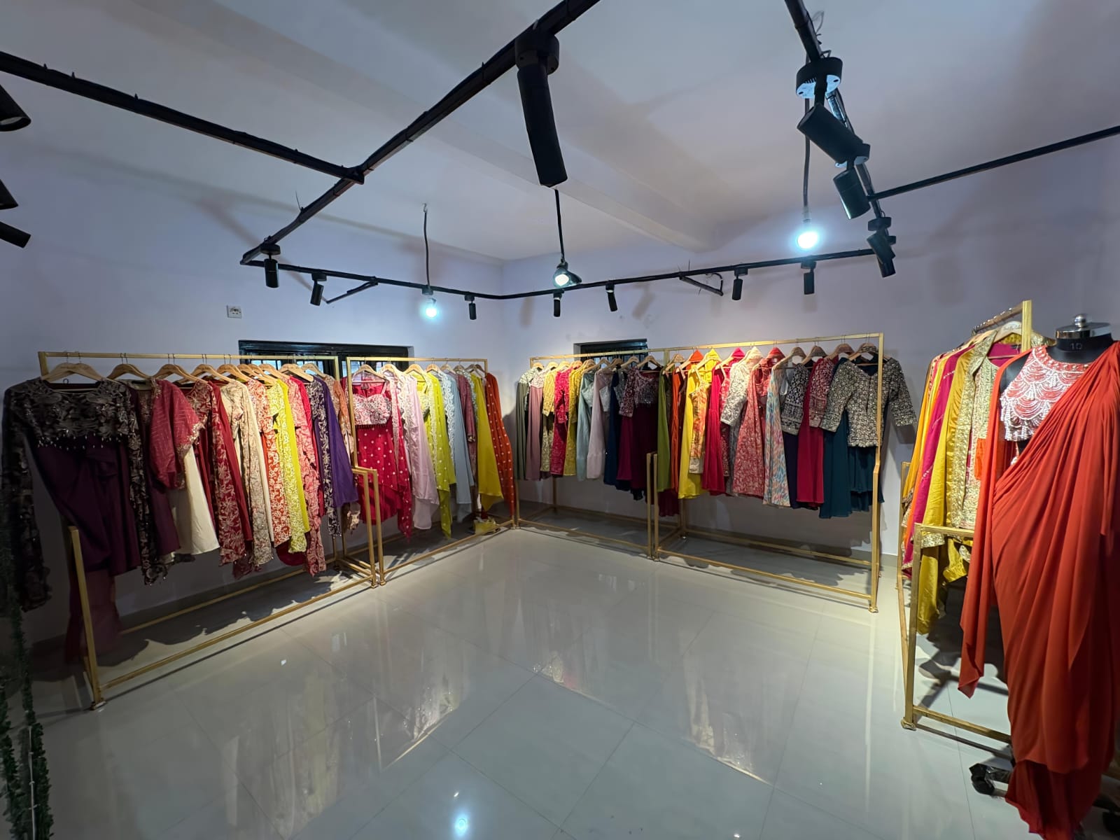 Our Story - Jewel Nag